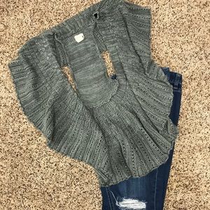 Mudd sweater